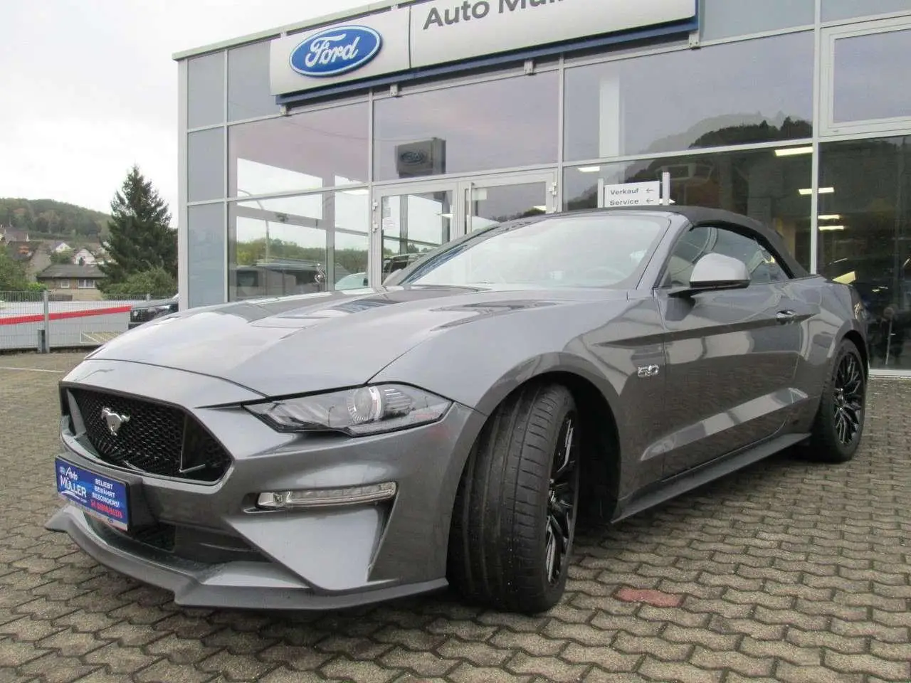 Photo 1 : Ford Mustang 2022 Petrol