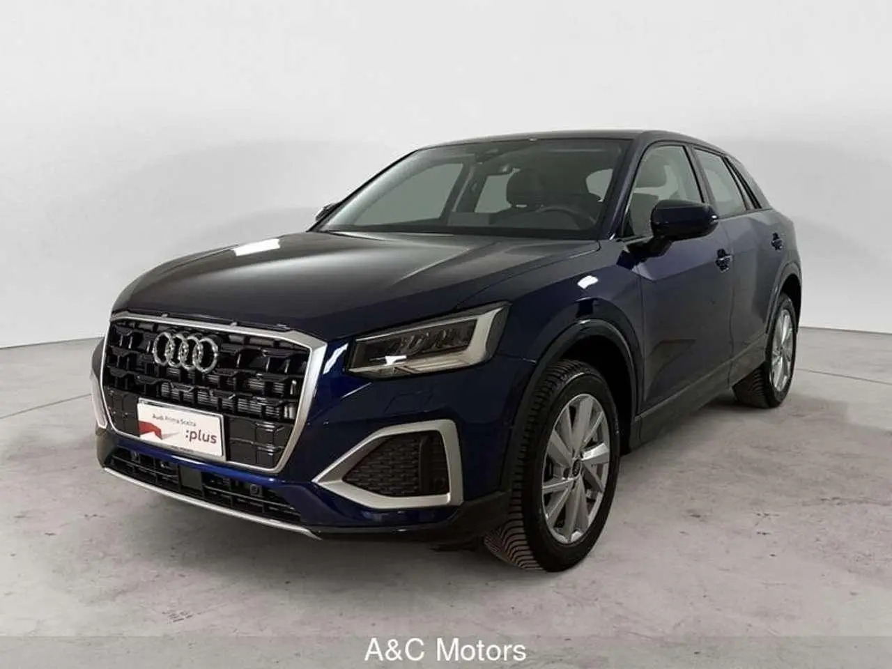 Photo 1 : Audi Q2 2023 Essence