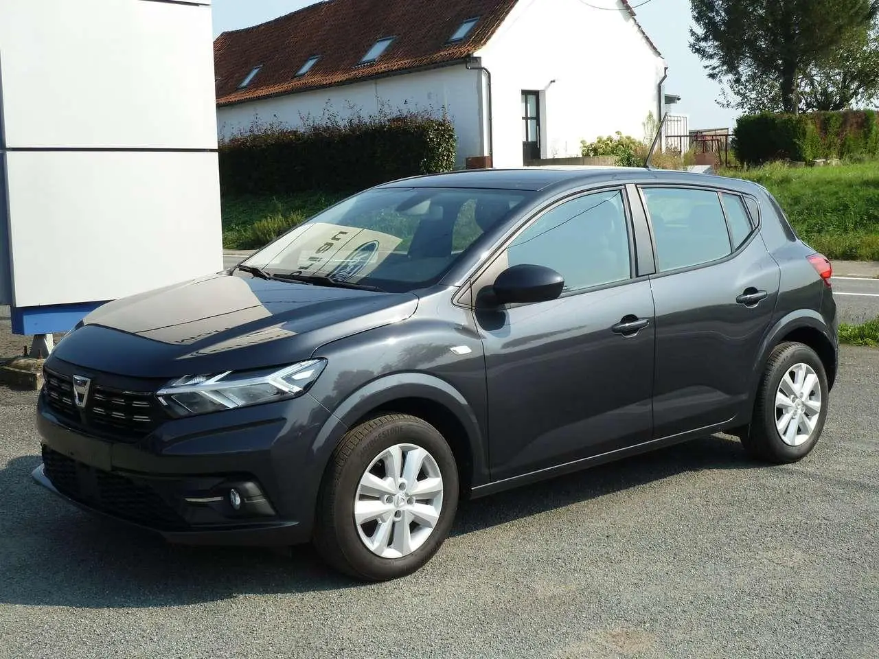 Photo 1 : Dacia Sandero 2022 Petrol