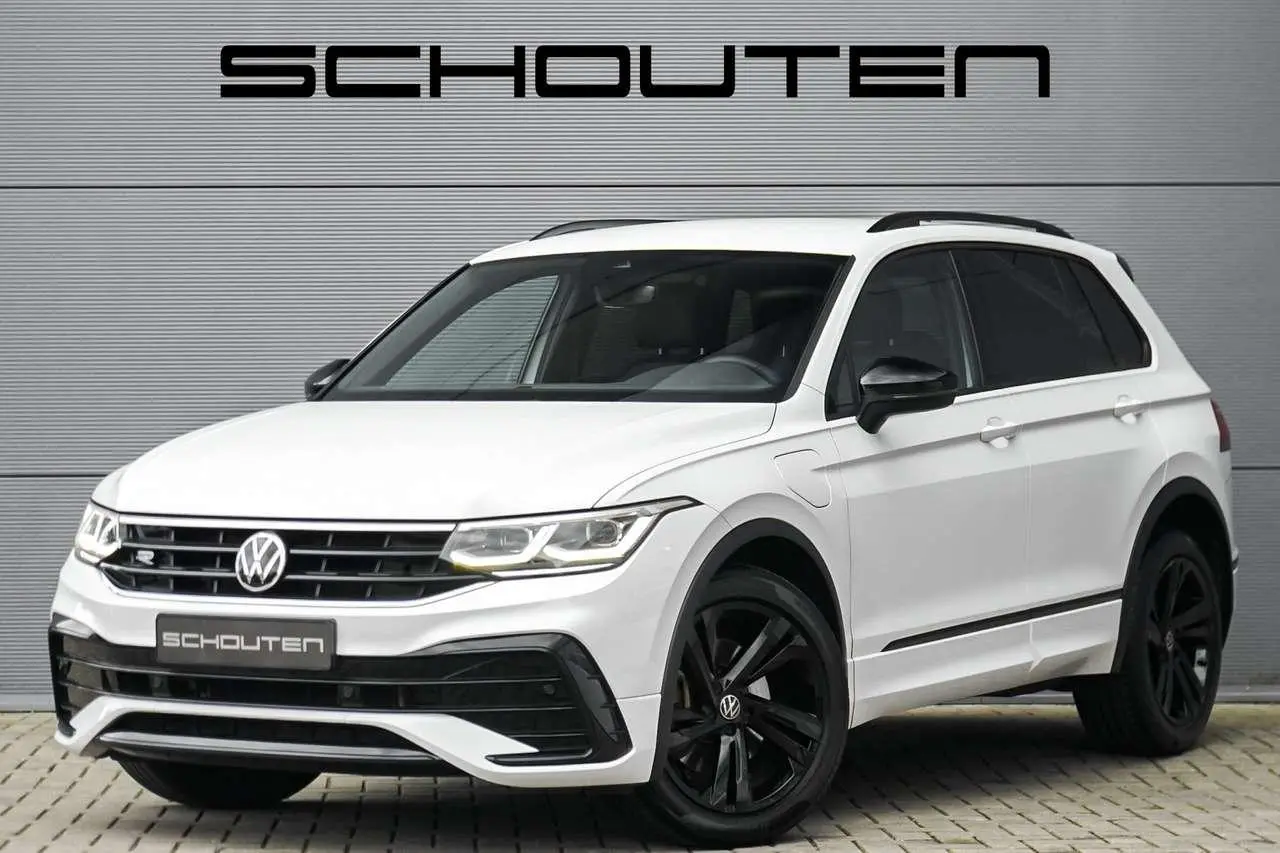 Photo 1 : Volkswagen Tiguan 2021 Hybride