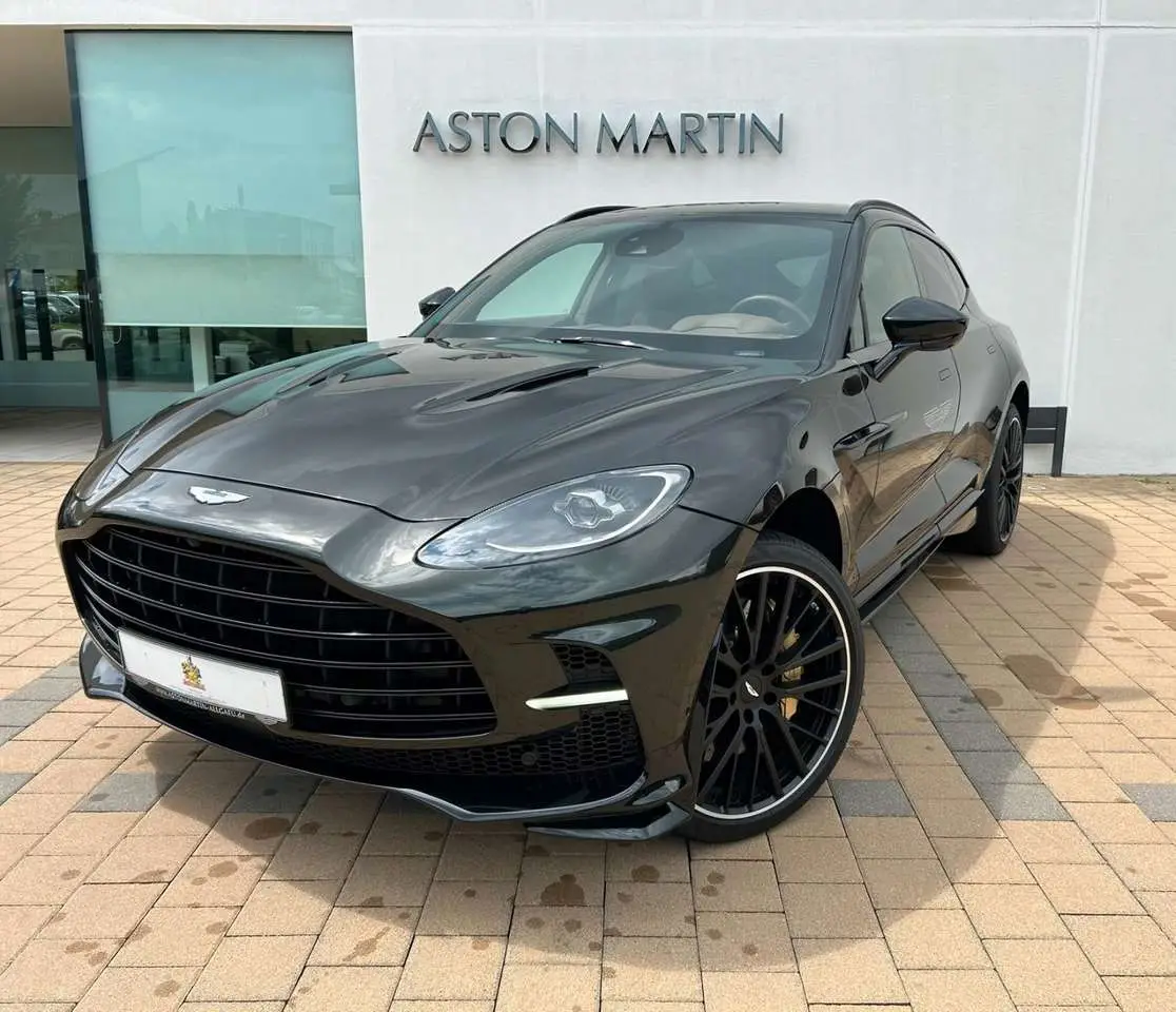 Photo 1 : Aston Martin Dbx 2023 Petrol