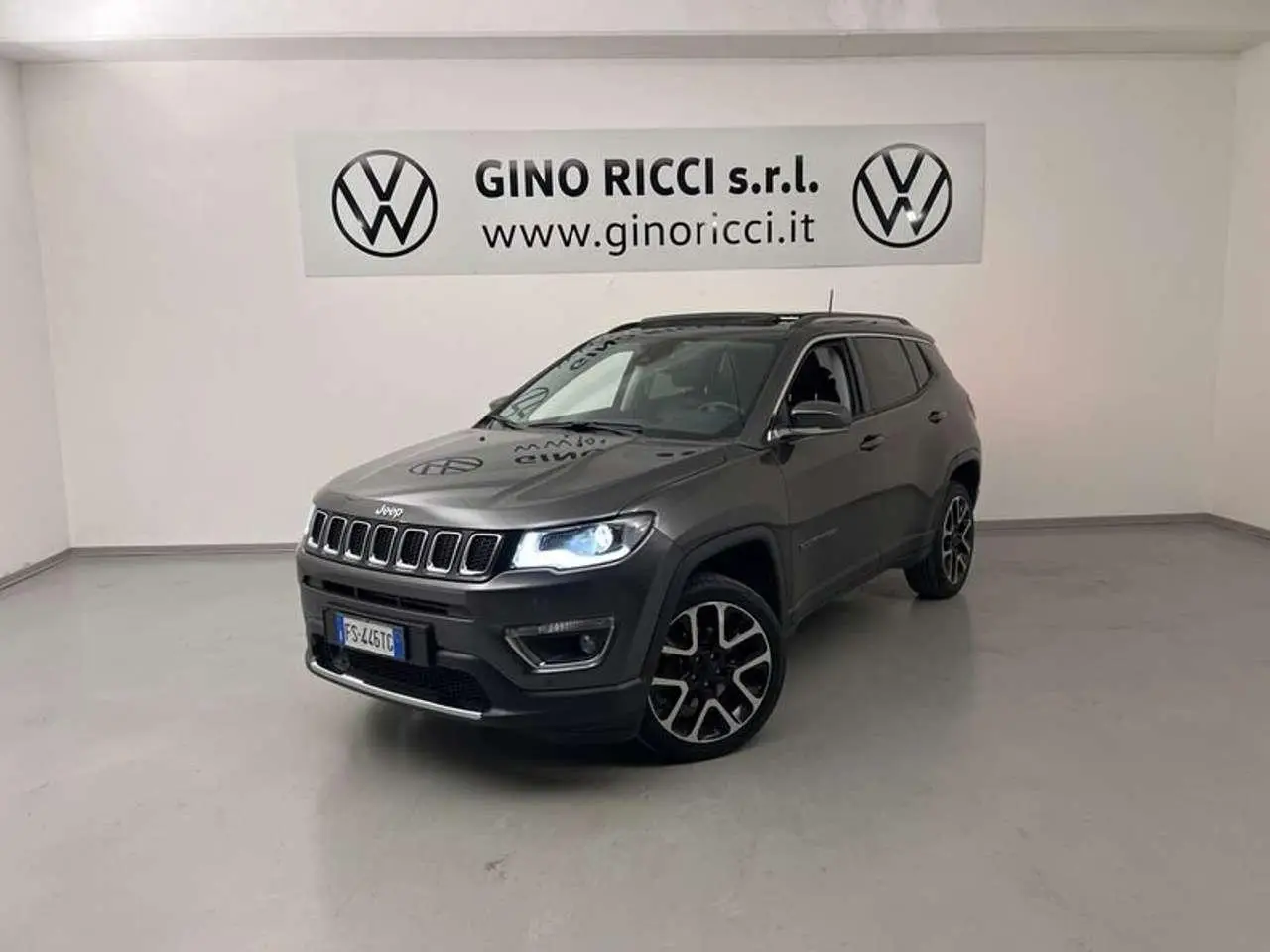 Photo 1 : Jeep Compass 2018 Diesel