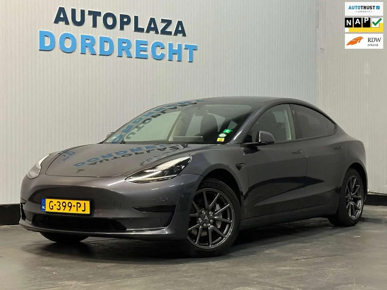 Photo 1 : Tesla Model 3 2019 Électrique