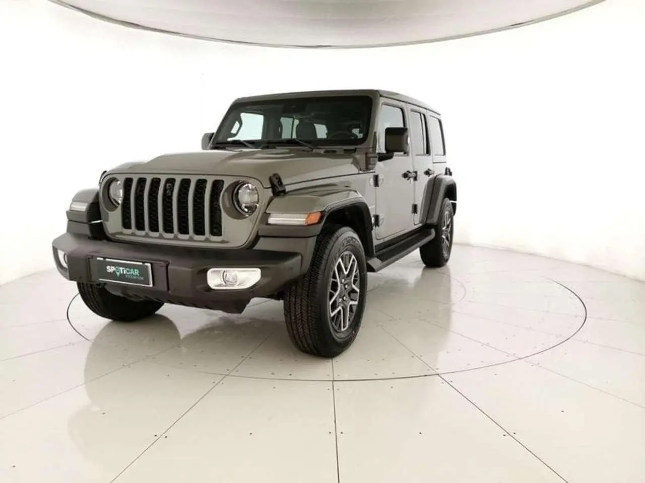 Photo 1 : Jeep Wrangler 2023 Hybride