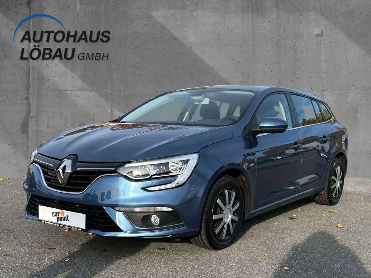 Photo 1 : Renault Megane 2018 Essence