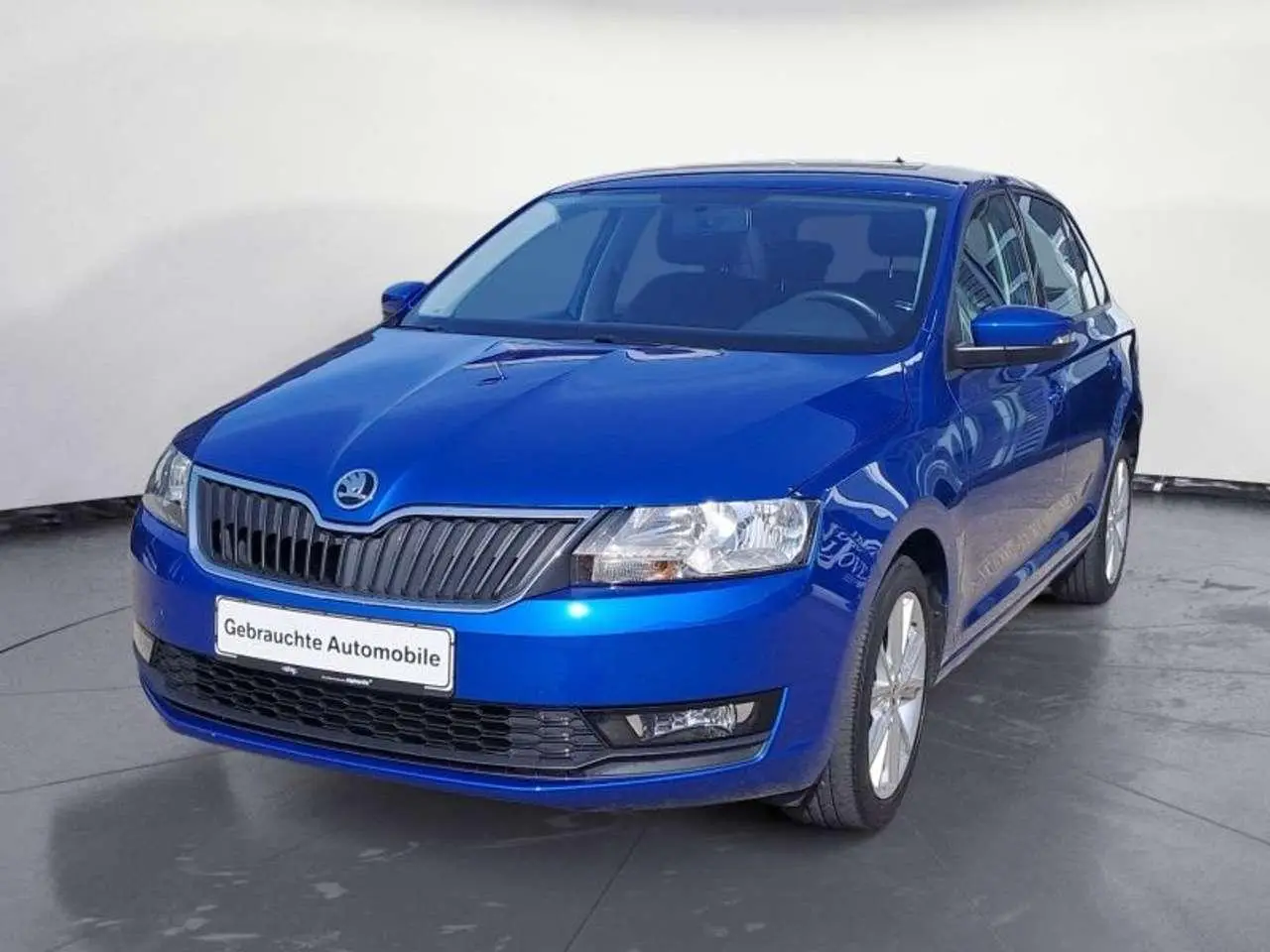 Photo 1 : Skoda Rapid 2017 Petrol