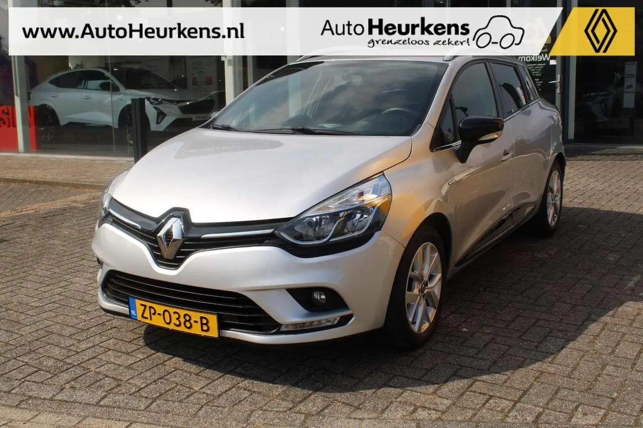 Photo 1 : Renault Clio 2019 Petrol