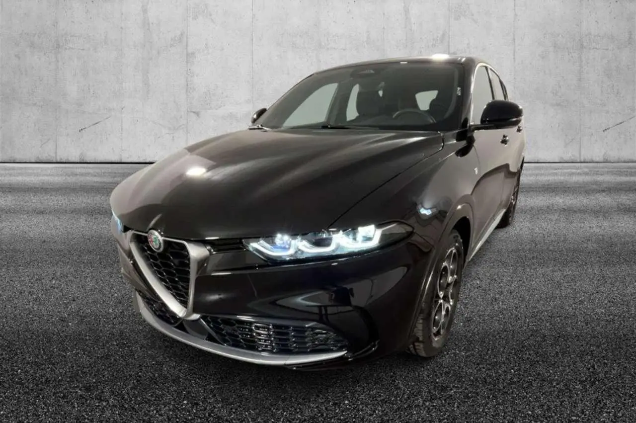 Photo 1 : Alfa Romeo Tonale 2024 Hybride