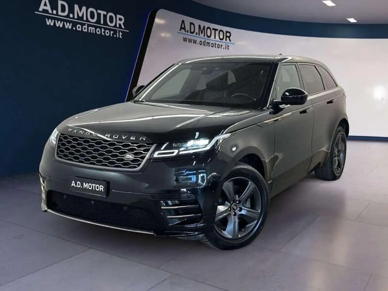 Photo 1 : Land Rover Range Rover Velar 2021 Diesel