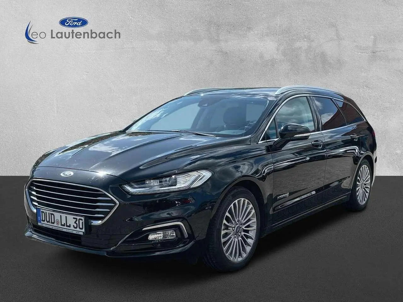 Photo 1 : Ford Mondeo 2019 Hybrid