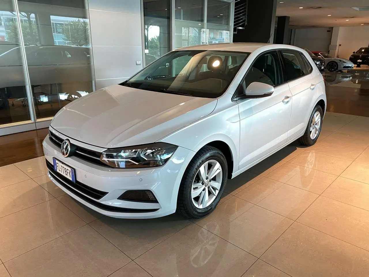 Photo 1 : Volkswagen Polo 2017 Essence