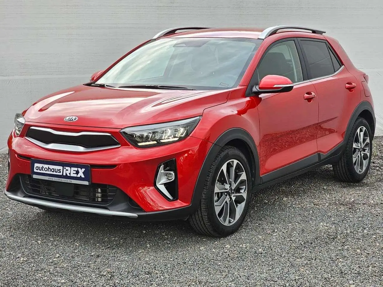 Photo 1 : Kia Stonic 2021 Hybrid