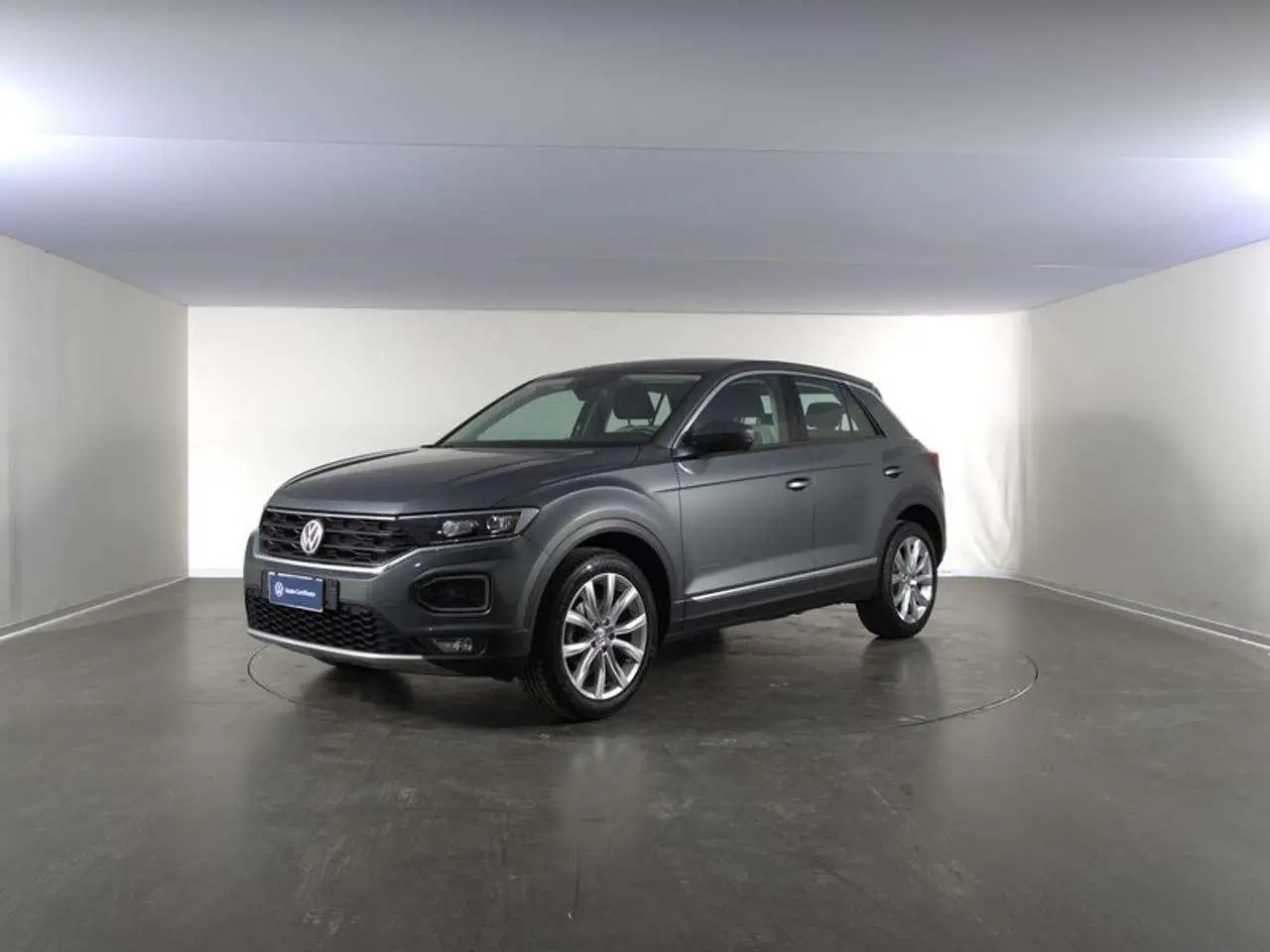 Photo 1 : Volkswagen T-roc 2021 Essence