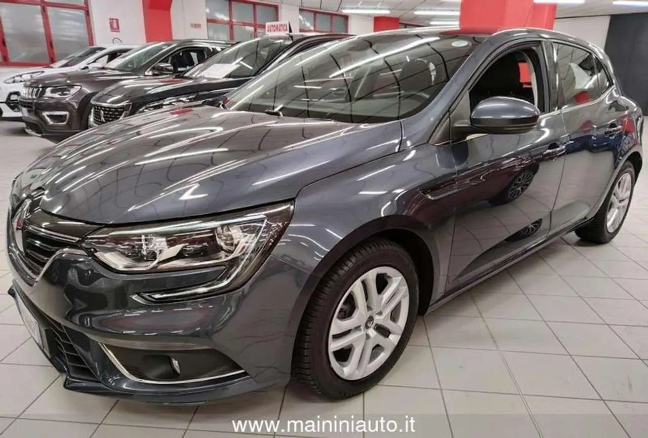 Photo 1 : Renault Megane 2020 Petrol