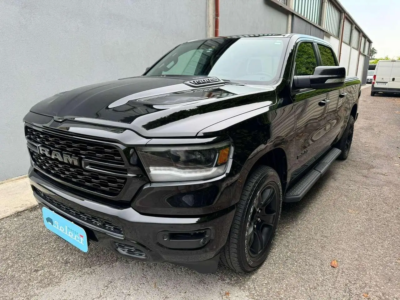 Photo 1 : Dodge Ram 2022 Petrol