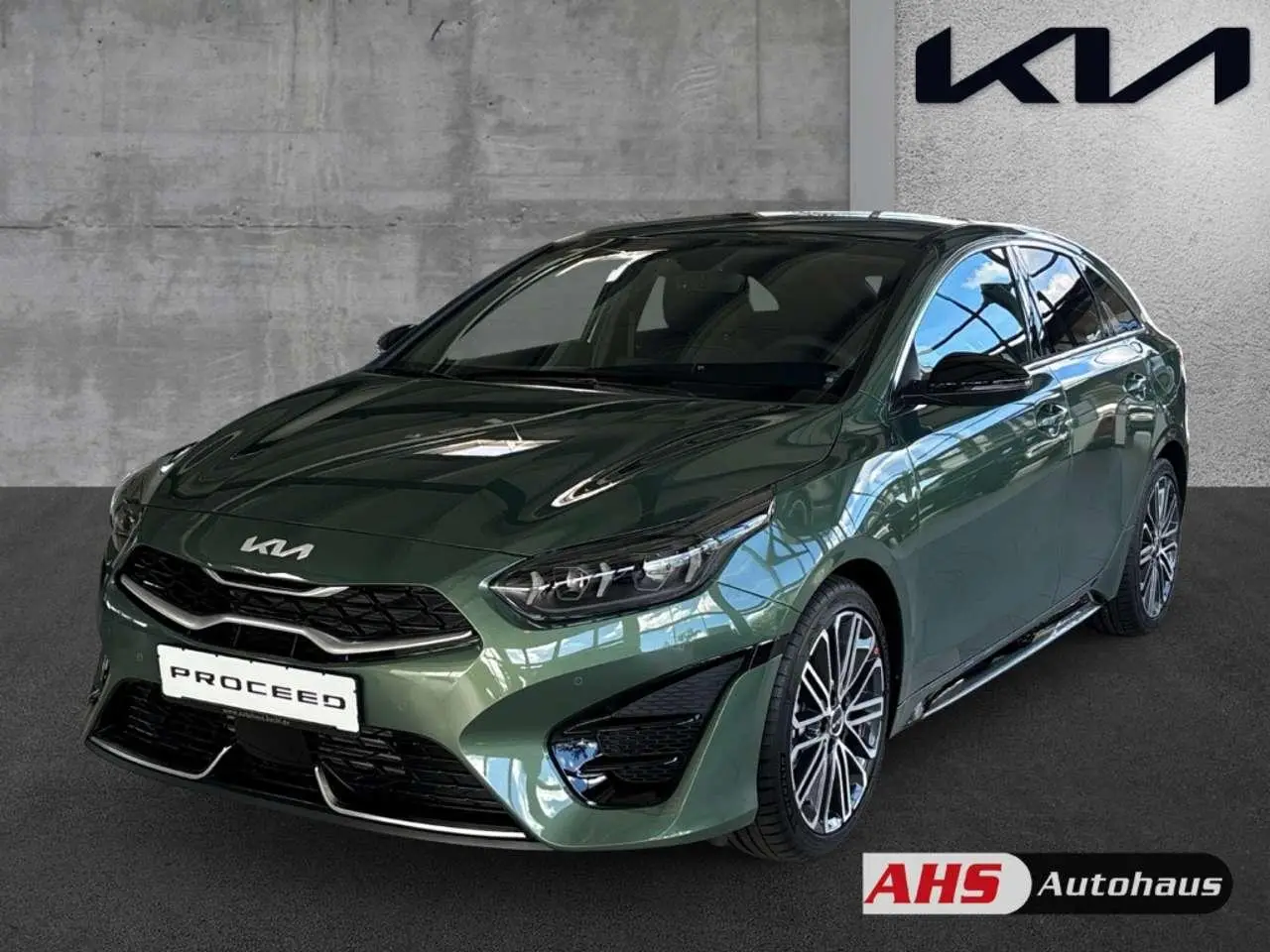 Photo 1 : Kia Proceed 2024 Petrol