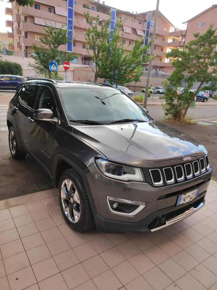 Photo 1 : Jeep Compass 2019 Diesel