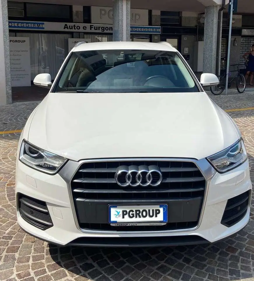 Photo 1 : Audi Q3 2017 Diesel