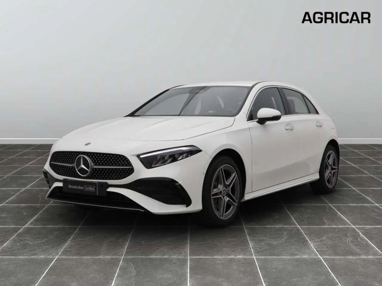 Photo 1 : Mercedes-benz Classe A 2024 Hybrid