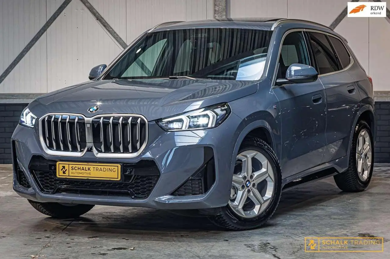 Photo 1 : Bmw X1 2024 Essence