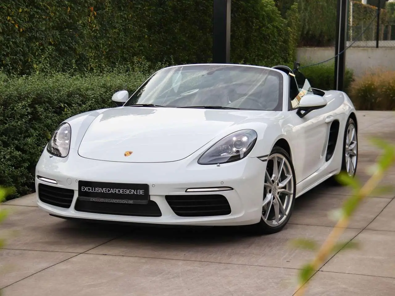 Photo 1 : Porsche Boxster 2019 Petrol