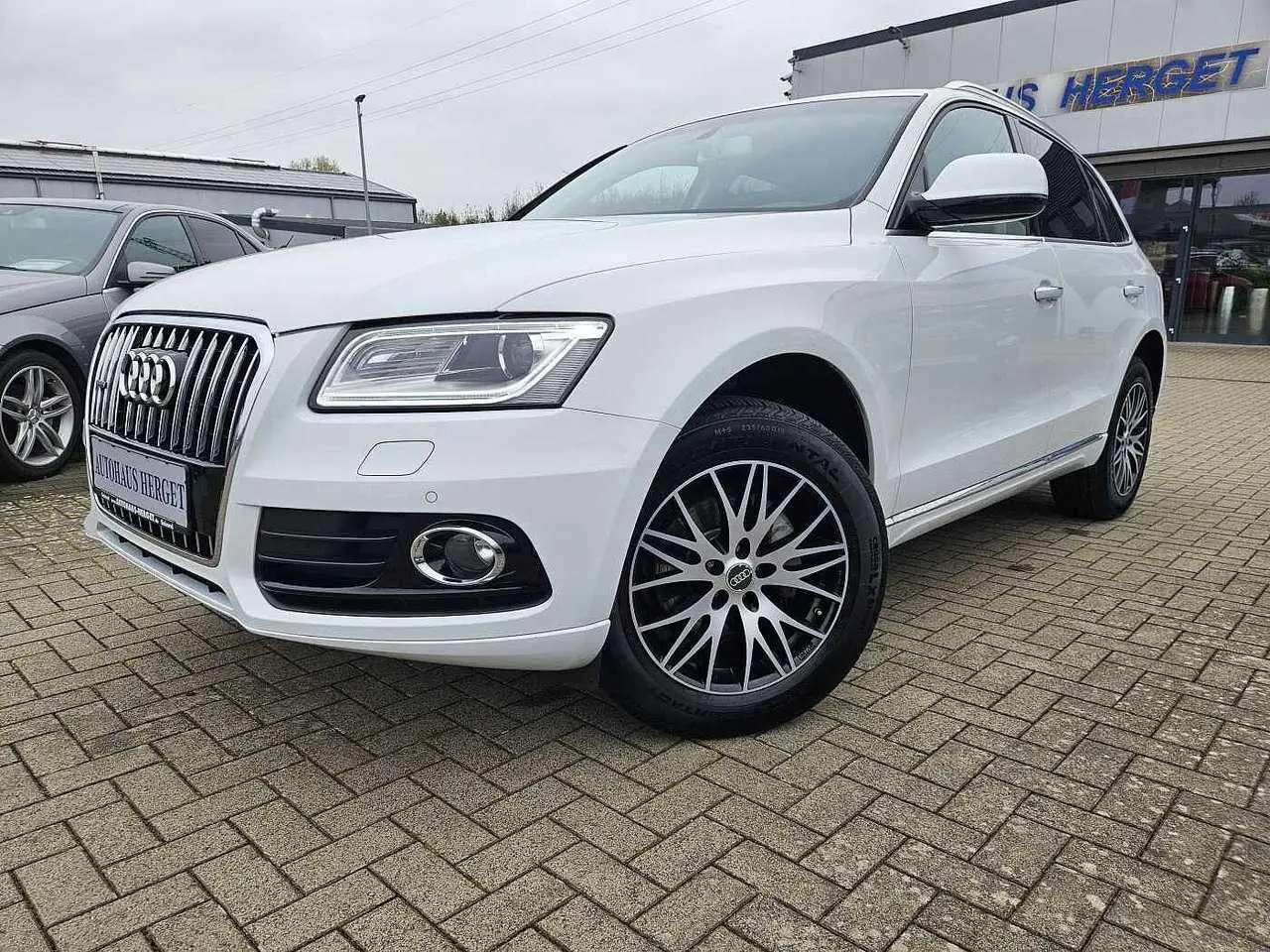 Photo 1 : Audi Q5 2015 Petrol