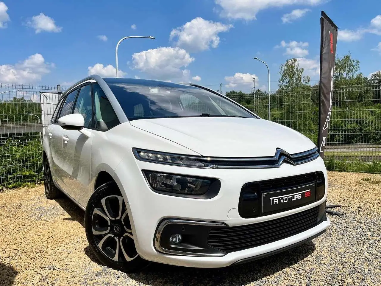 Photo 1 : Citroen C4 2020 Diesel