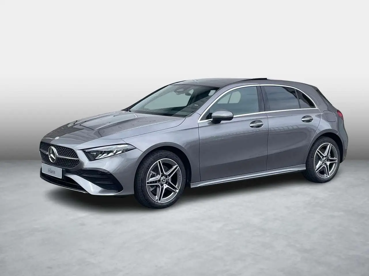 Photo 1 : Mercedes-benz Classe A 2024 Hybrid