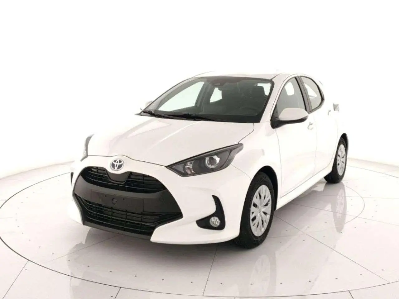 Photo 1 : Toyota Yaris 2024 Hybrid