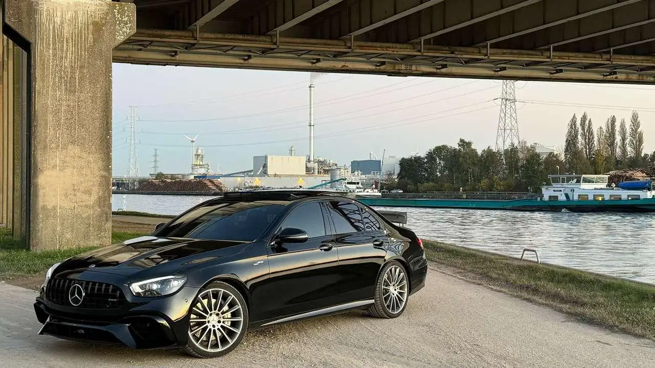 Photo 1 : Mercedes-benz Classe E 2020 Essence