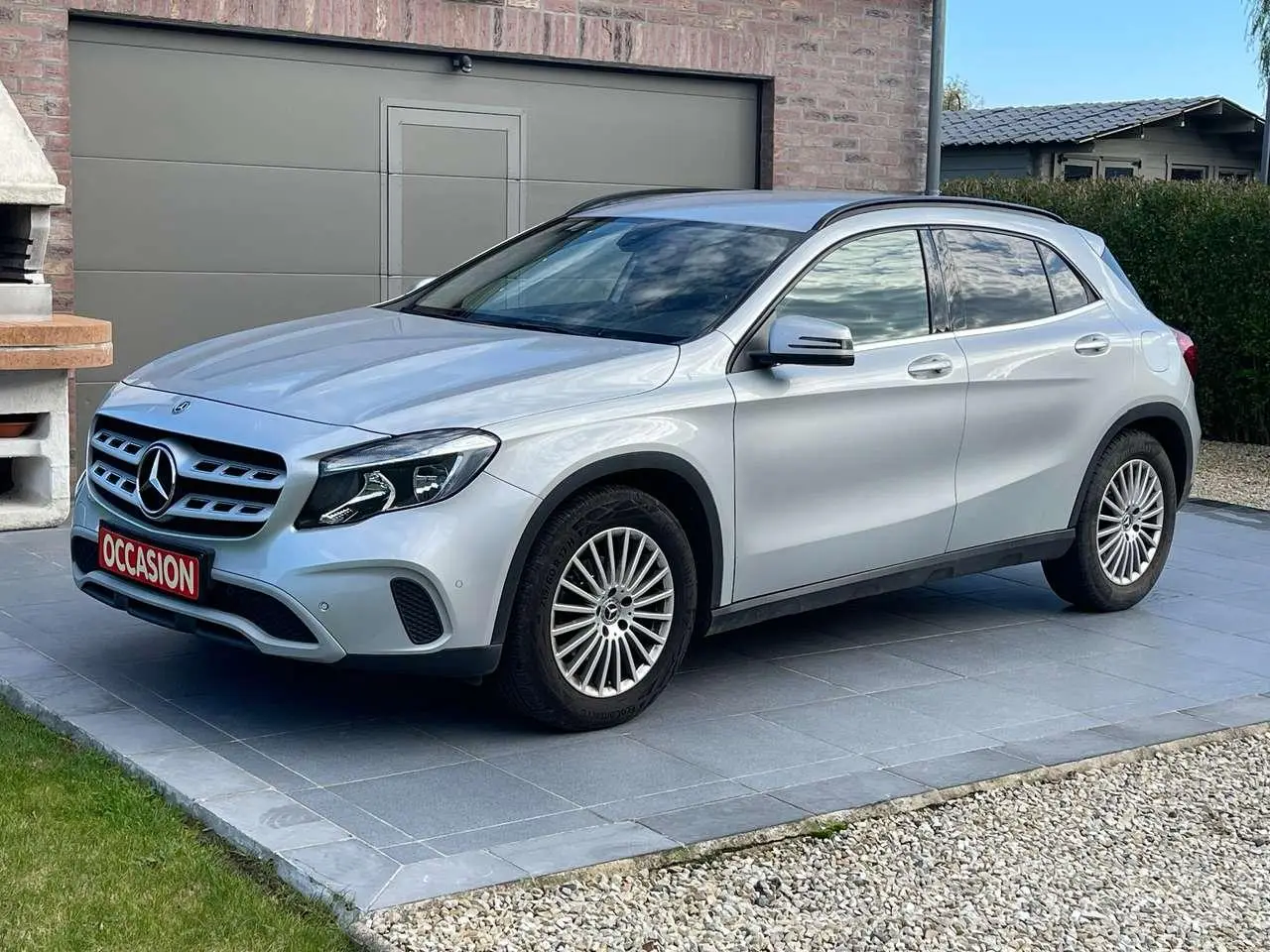 Photo 1 : Mercedes-benz Classe Gla 2018 Petrol