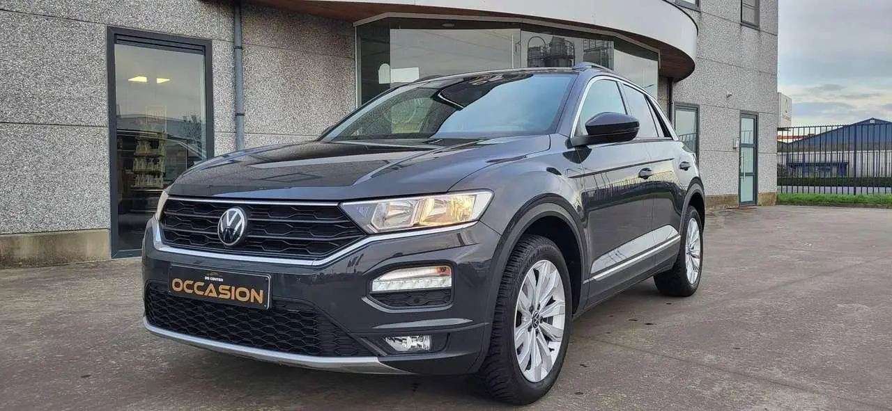 Photo 1 : Volkswagen T-roc 2020 Essence