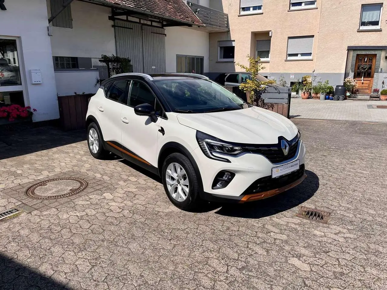 Photo 1 : Renault Captur 2020 Essence