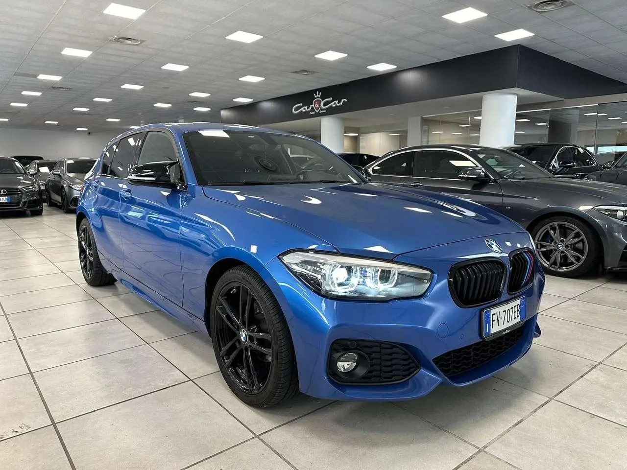 Photo 1 : Bmw Serie 1 2019 Diesel