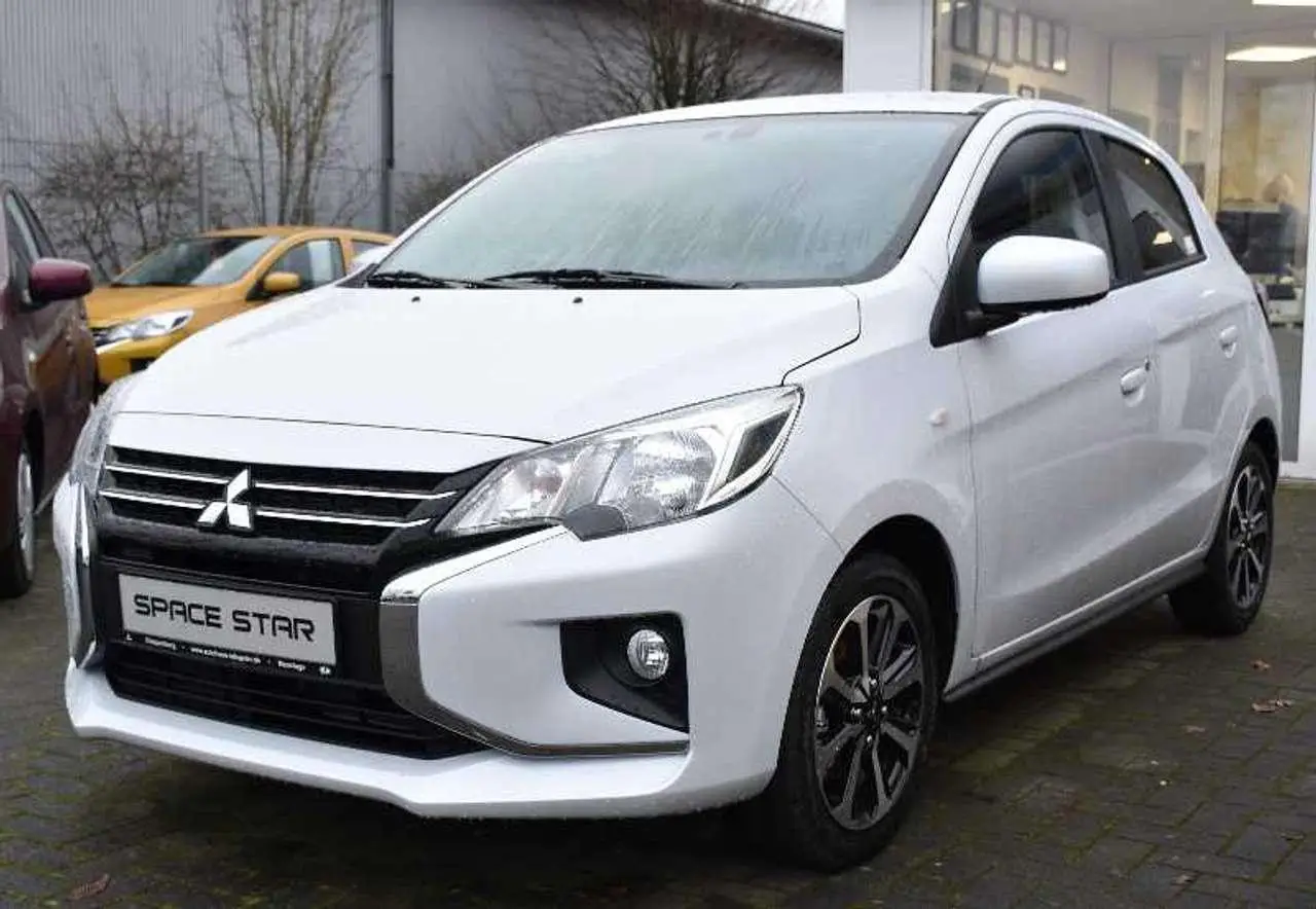 Photo 1 : Mitsubishi Space Star 2024 Petrol