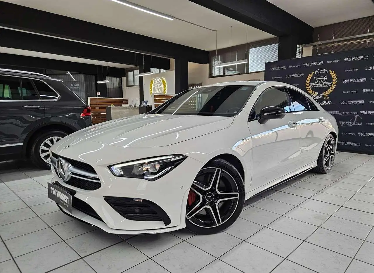 Photo 1 : Mercedes-benz Classe Cla 2021 Petrol