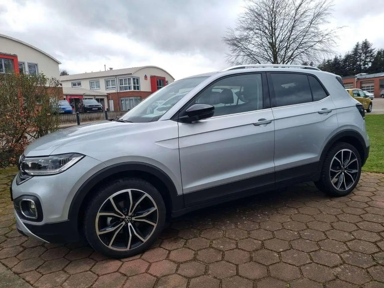 Photo 1 : Volkswagen T-cross 2021 Petrol