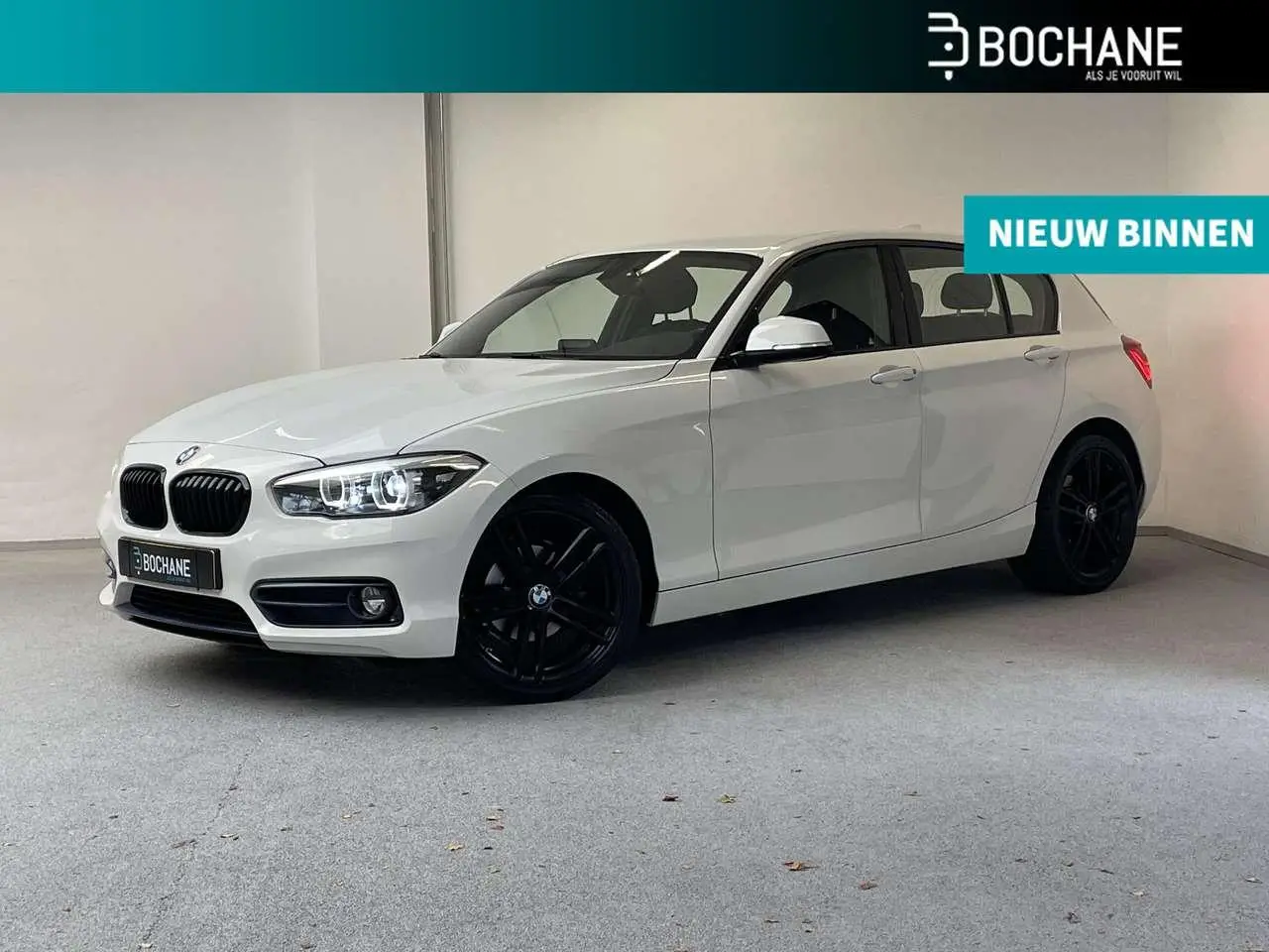 Photo 1 : Bmw Serie 1 2018 Petrol