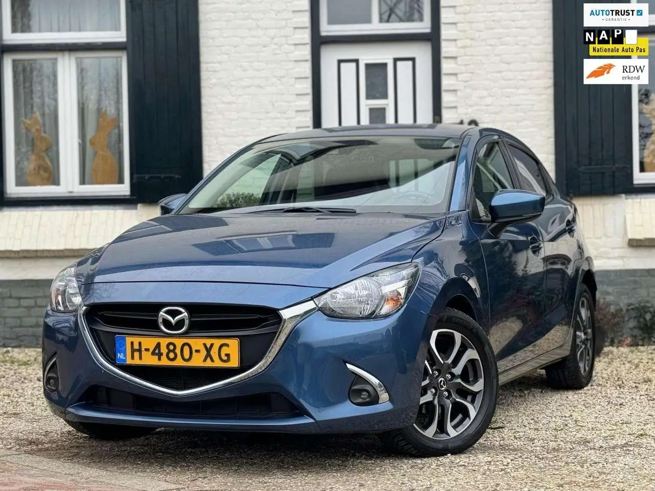 Photo 1 : Mazda 2 2018 Petrol