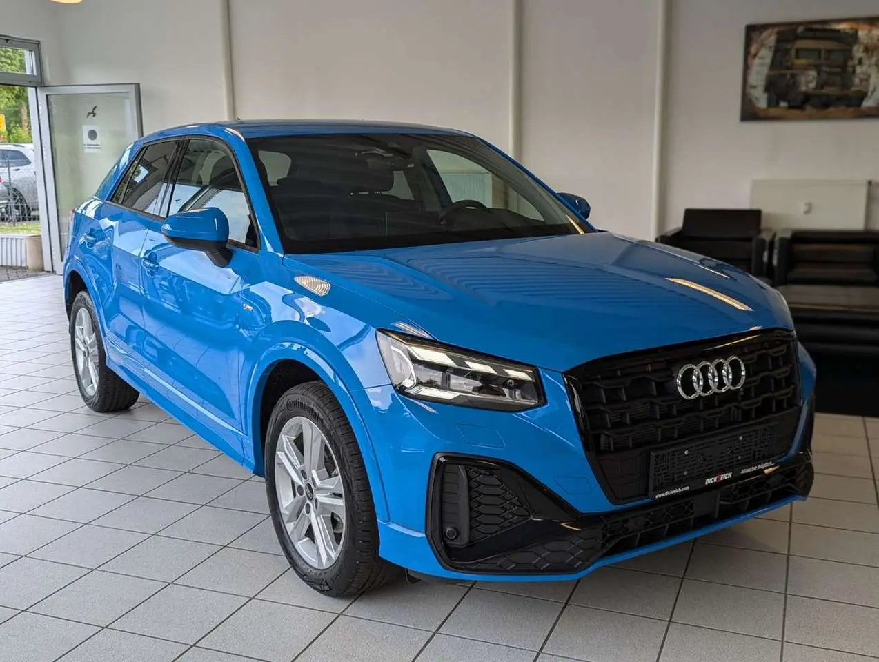 Photo 1 : Audi Q2 2023 Petrol