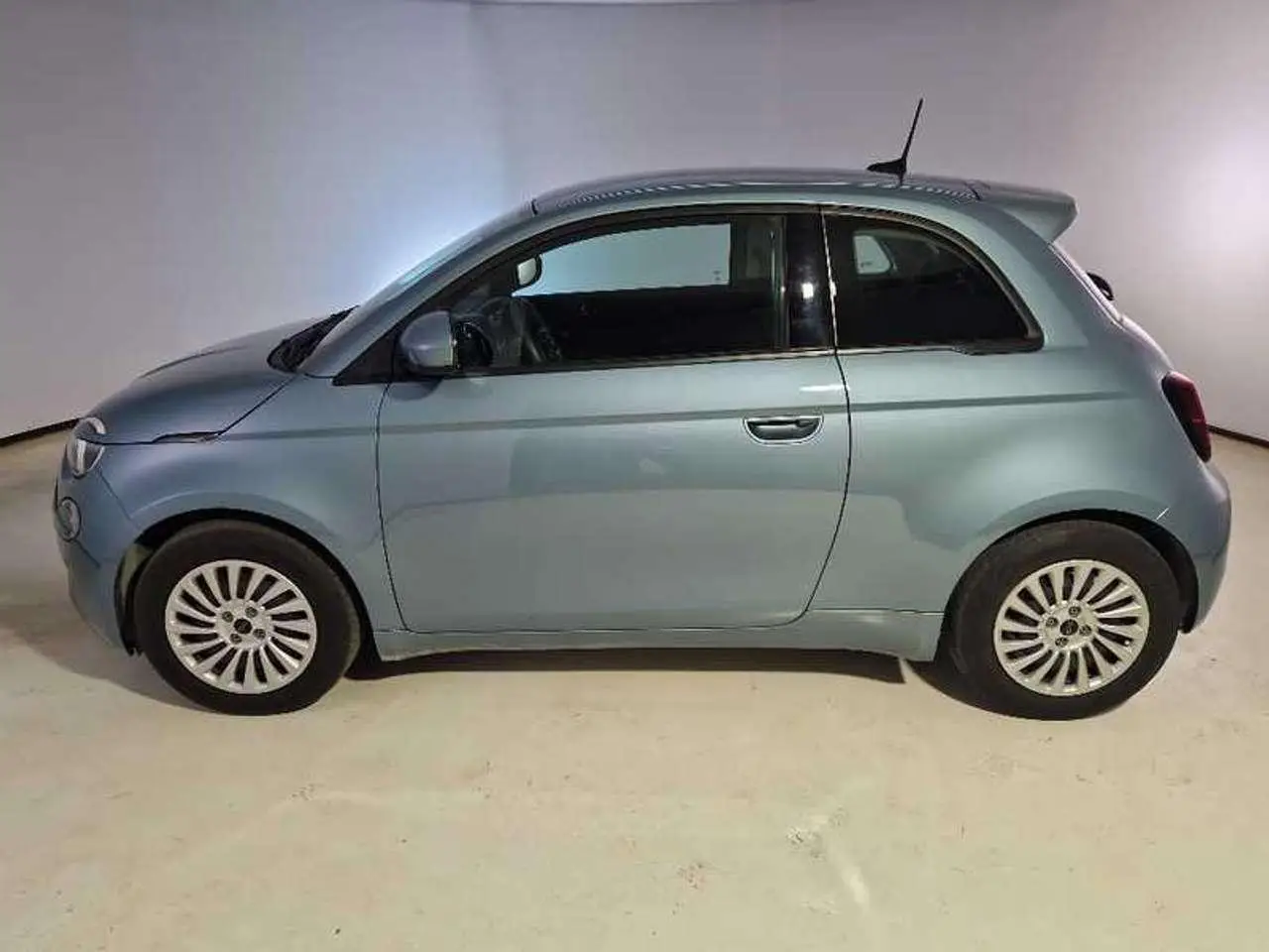 Photo 1 : Fiat 500 2021 Electric