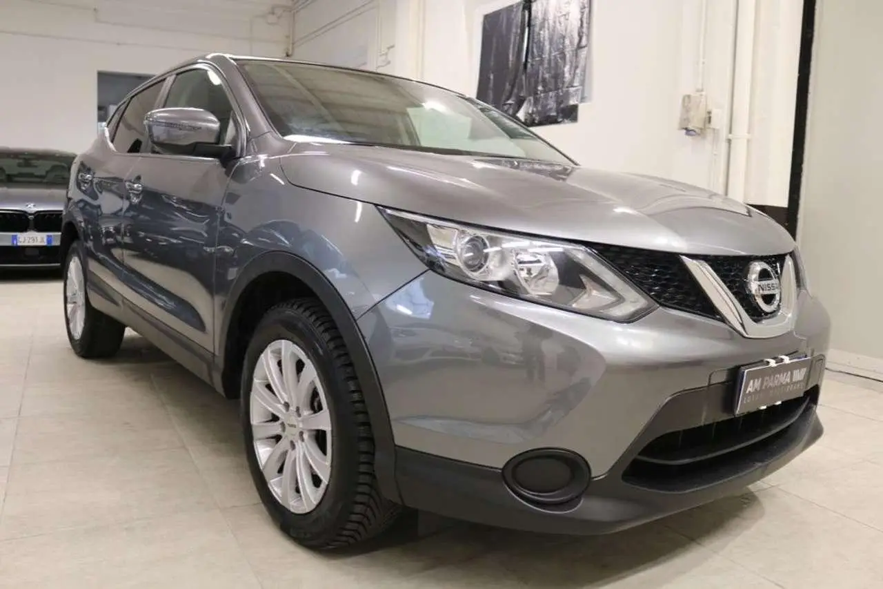 Photo 1 : Nissan Qashqai 2017 Petrol