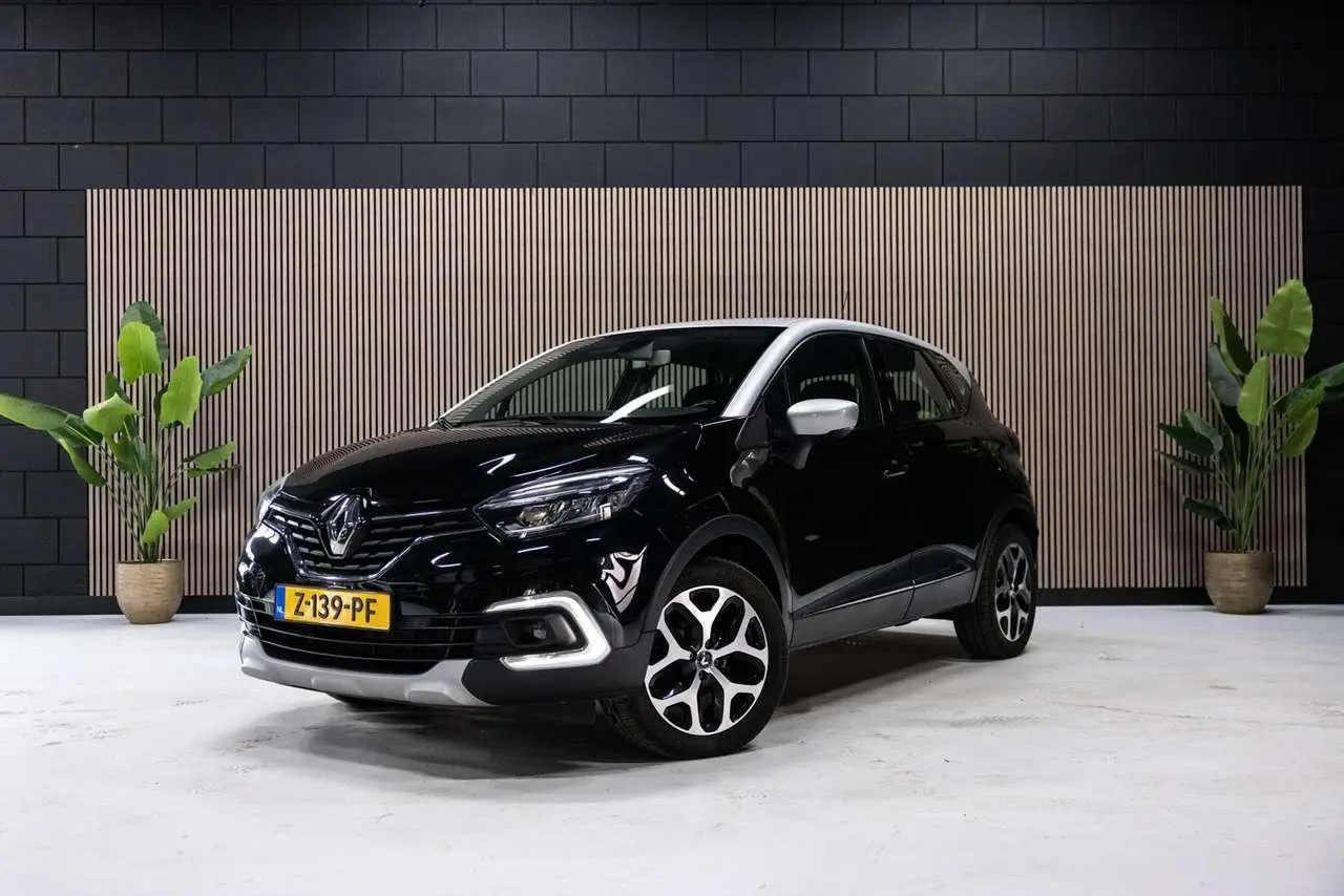 Photo 1 : Renault Captur 2019 Essence