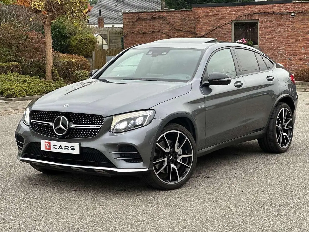 Photo 1 : Mercedes-benz Classe Glc 2018 Petrol