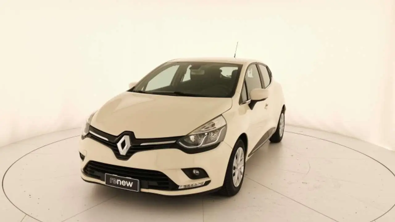 Photo 1 : Renault Clio 2016 Essence