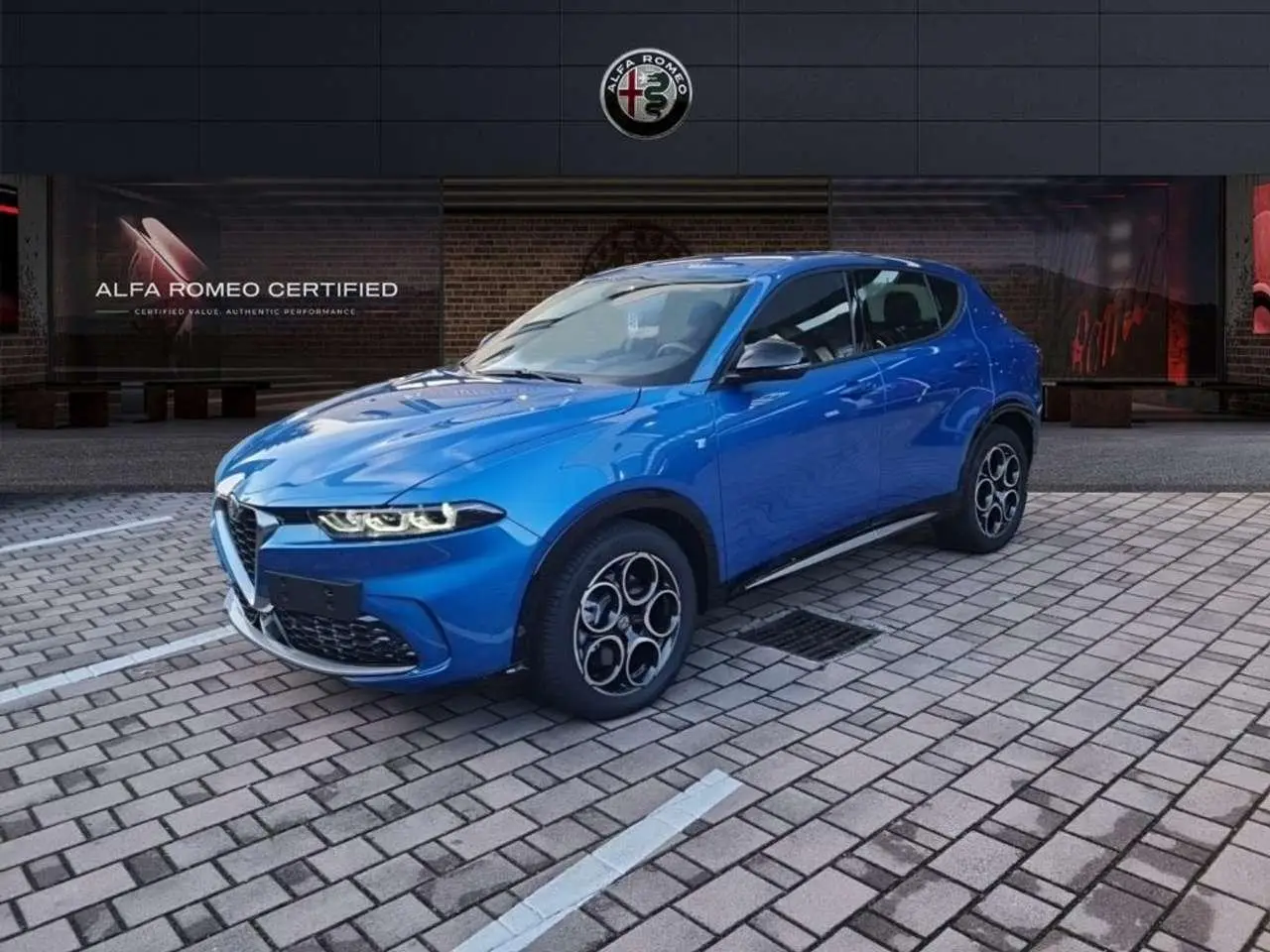 Photo 1 : Alfa Romeo Tonale 2023 Petrol