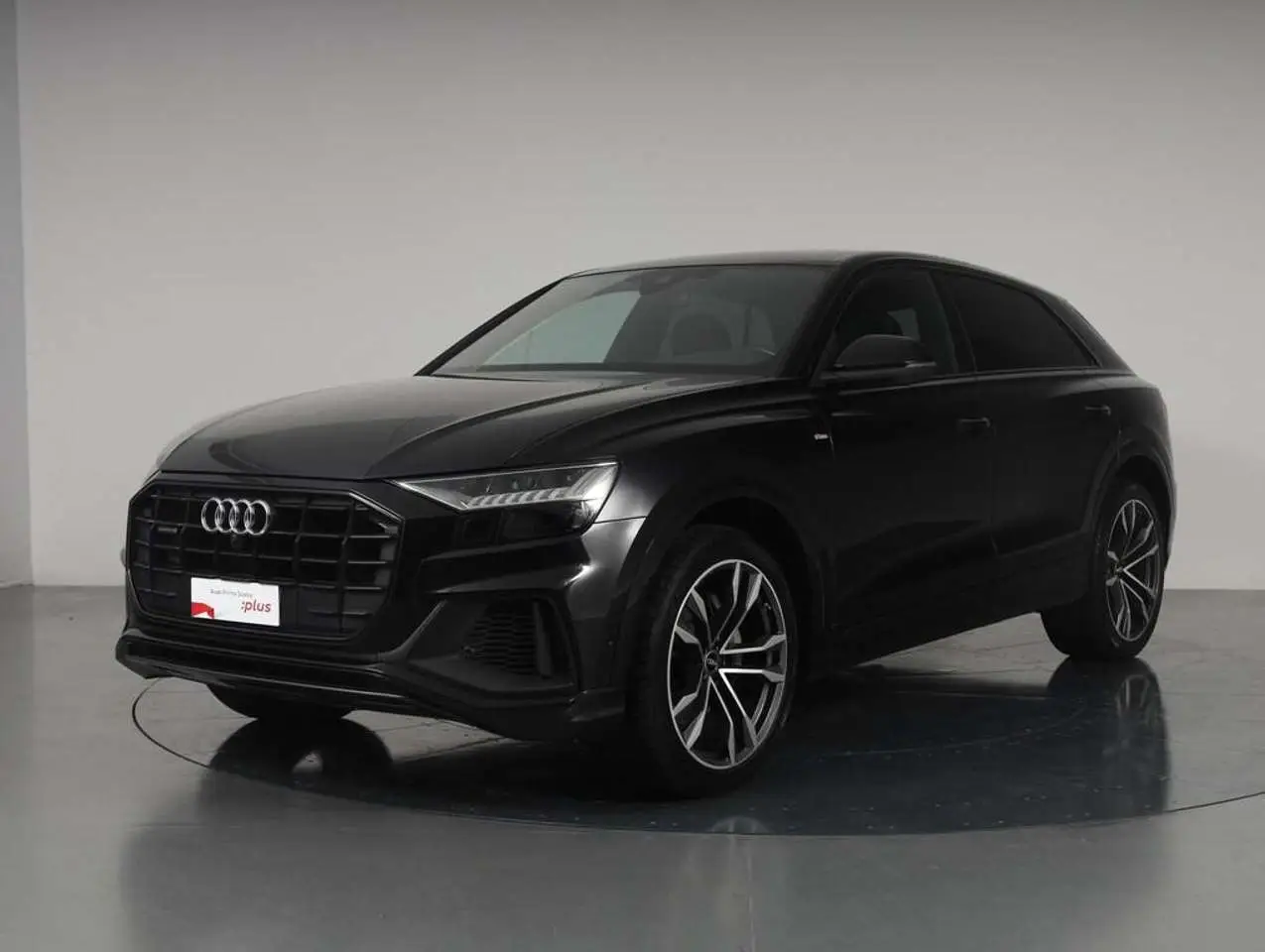 Photo 1 : Audi Q8 2020 Hybrid