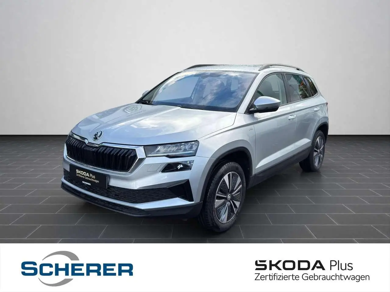 Photo 1 : Skoda Karoq 2024 Essence