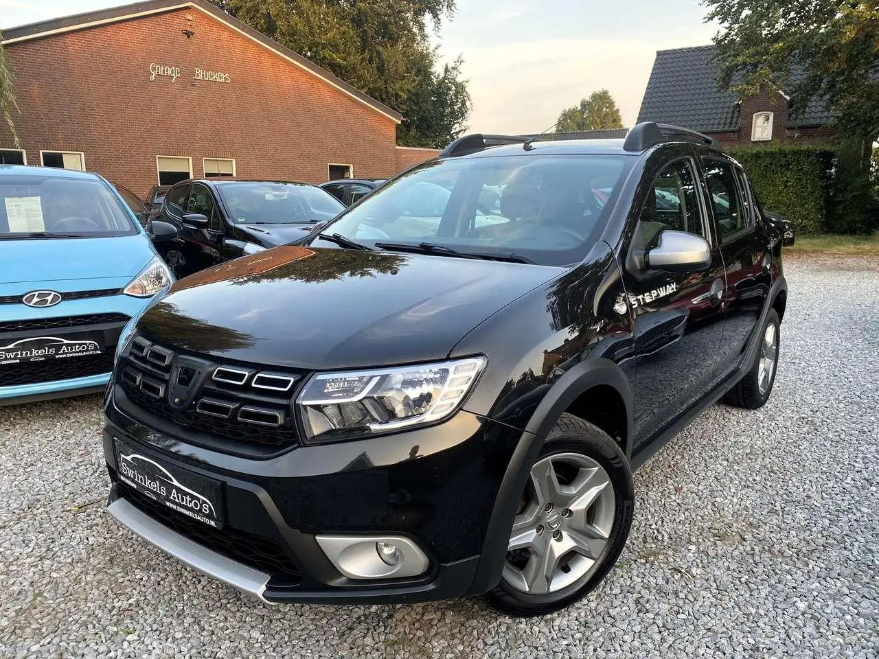 Photo 1 : Dacia Sandero 2018 Petrol