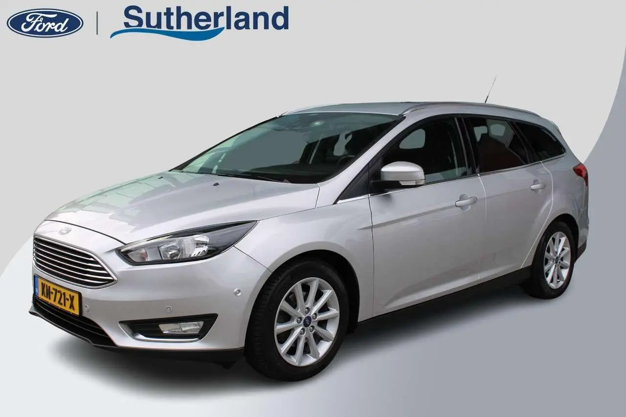 Photo 1 : Ford Focus 2016 Diesel